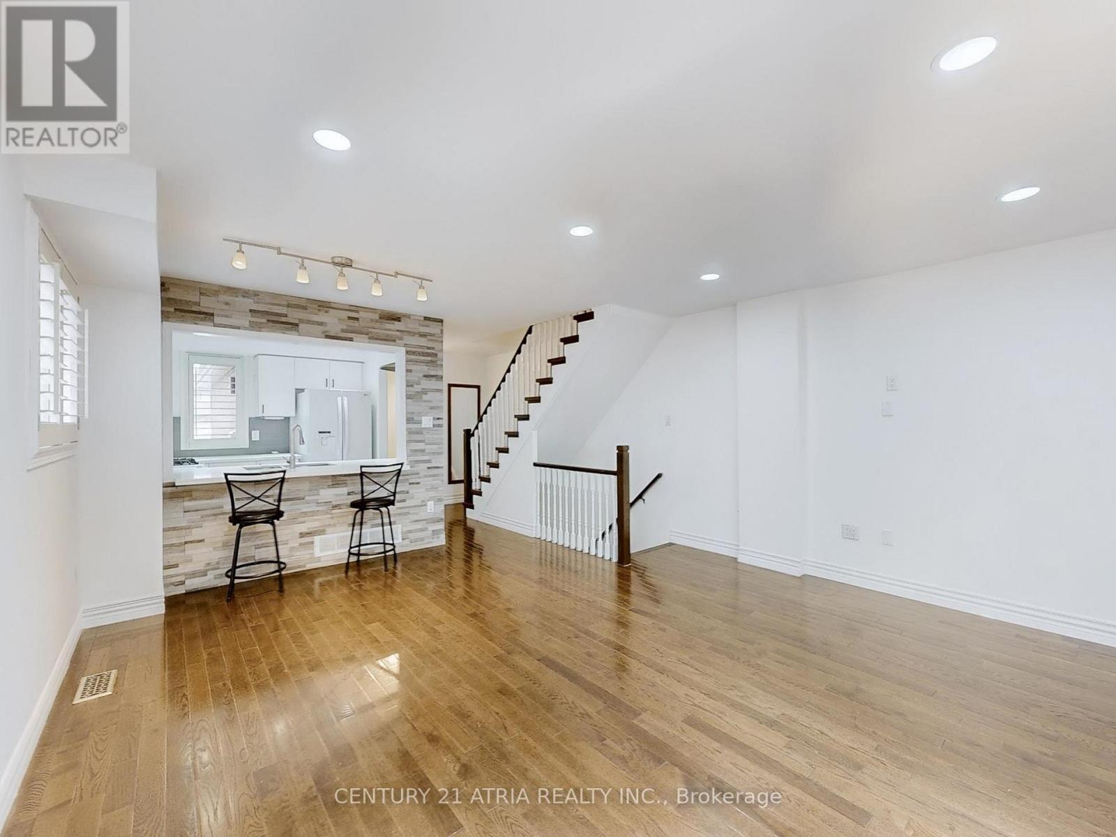 1366 TREELAND STREET - 11