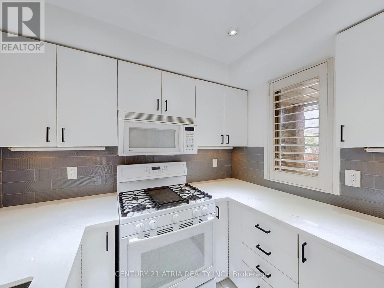 1366 TREELAND STREET - 14