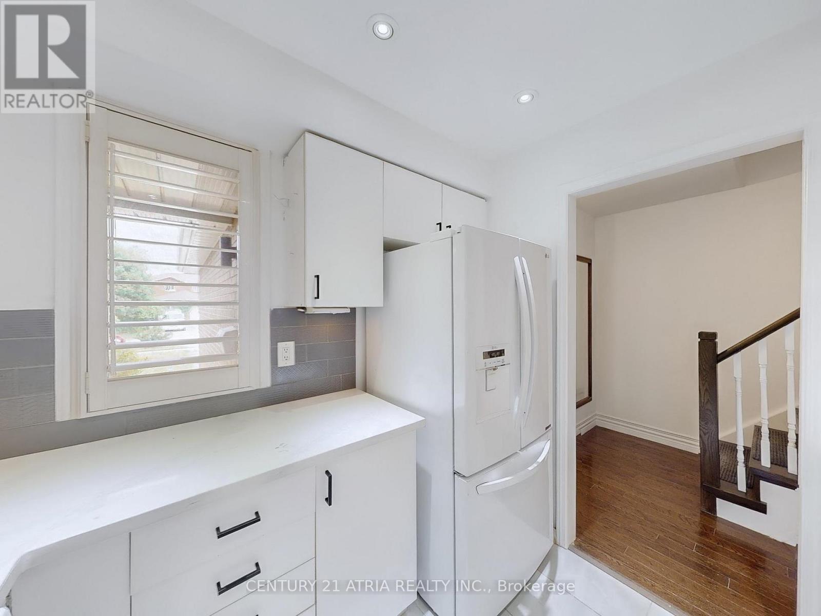 1366 TREELAND STREET - 16