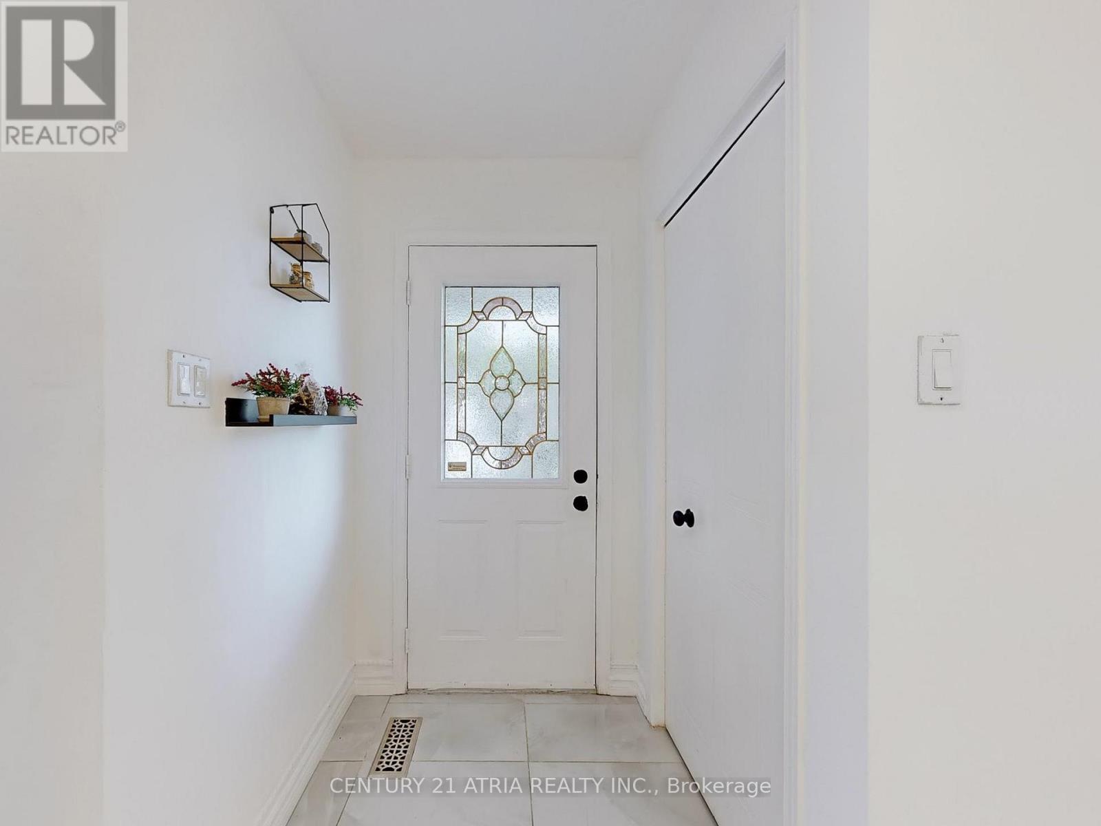 1366 TREELAND STREET - 18