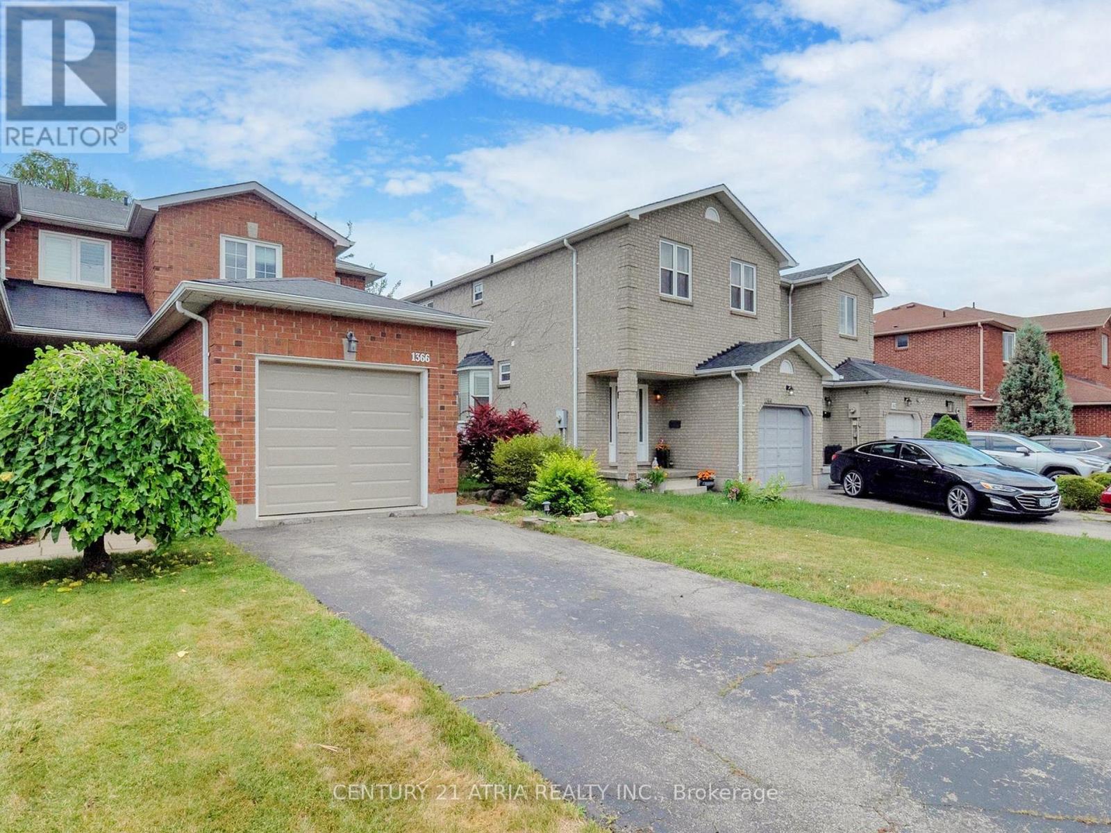 1366 TREELAND STREET - 3
