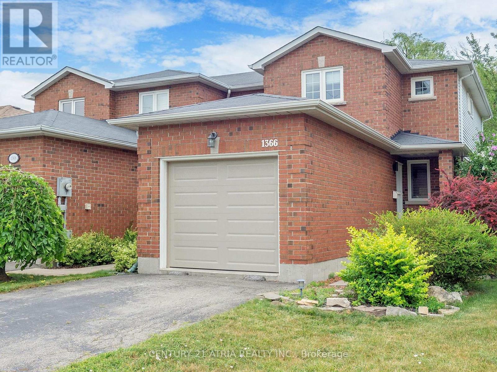 1366 TREELAND STREET - 5