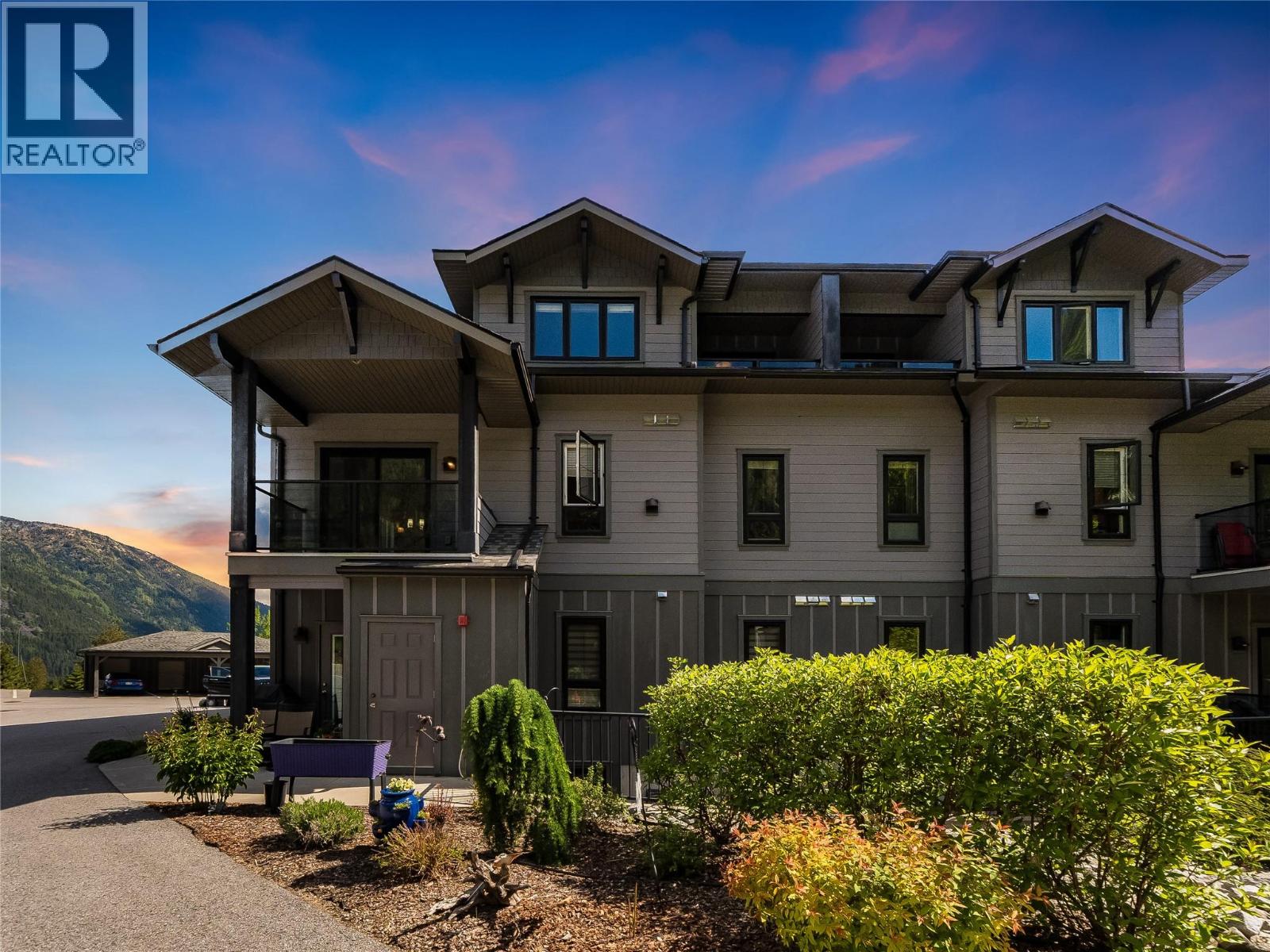 2000 Choquette Avenue Unit# 202, Nelson