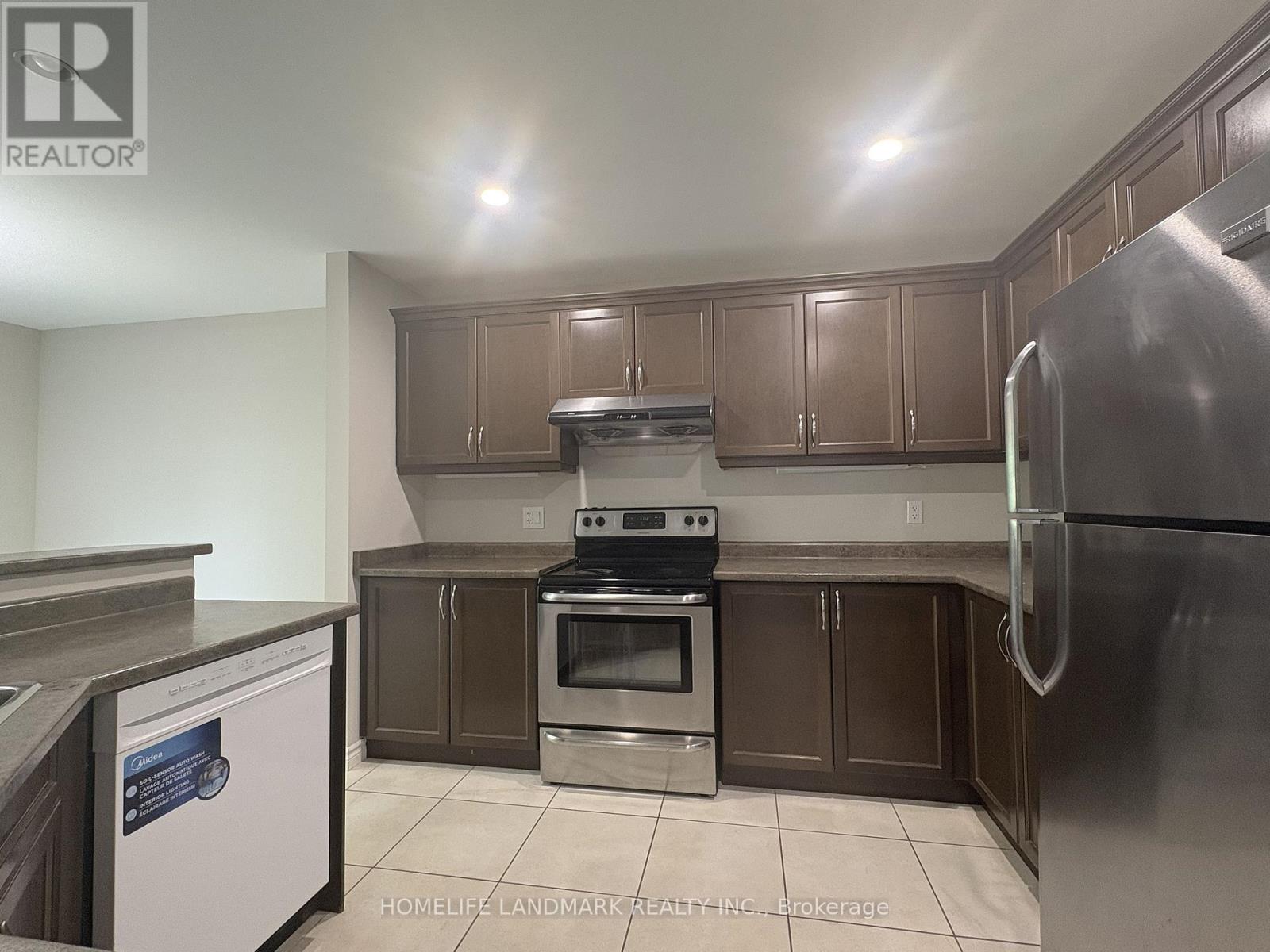 1166 SMITHER ROAD - 6