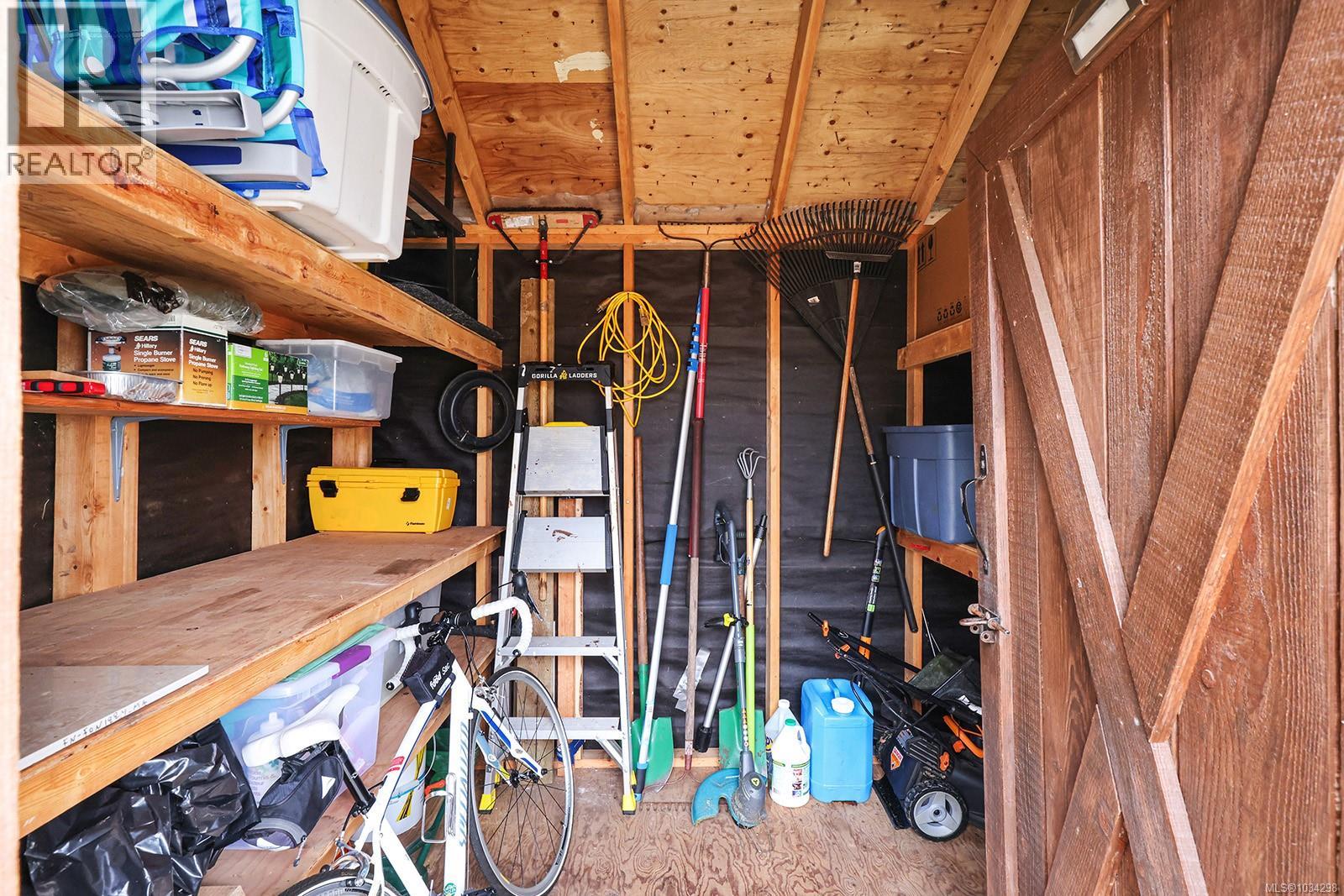 1272 Noel Ave, Comox