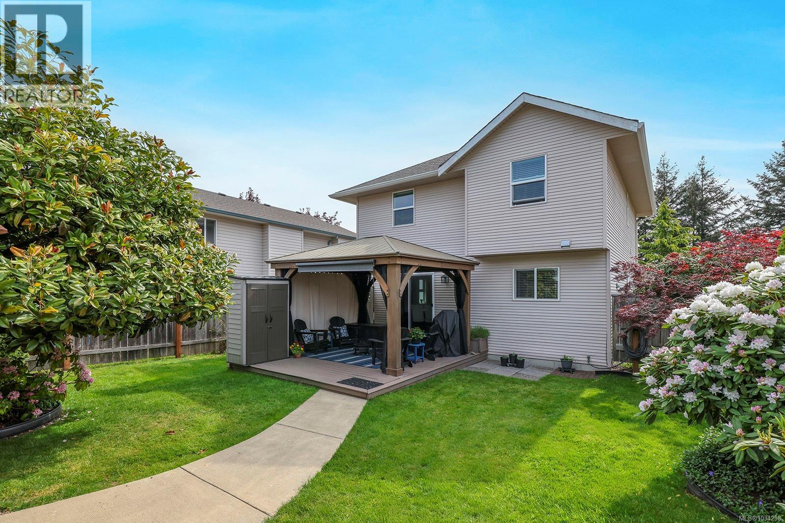 1272 Noel Ave, Comox