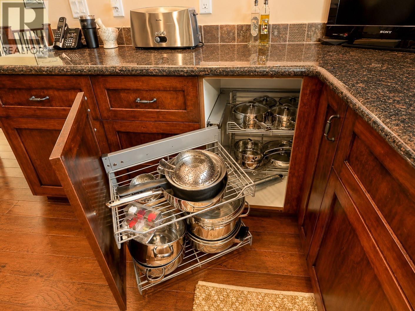 8128 Duby Road - 18