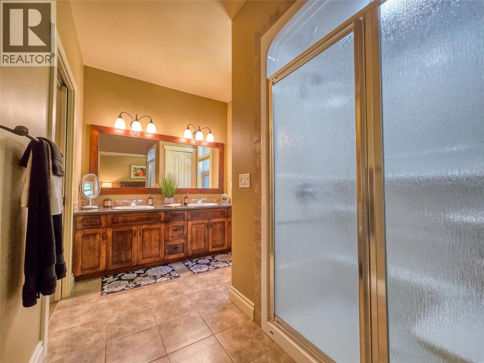 8128 Duby Road - 44