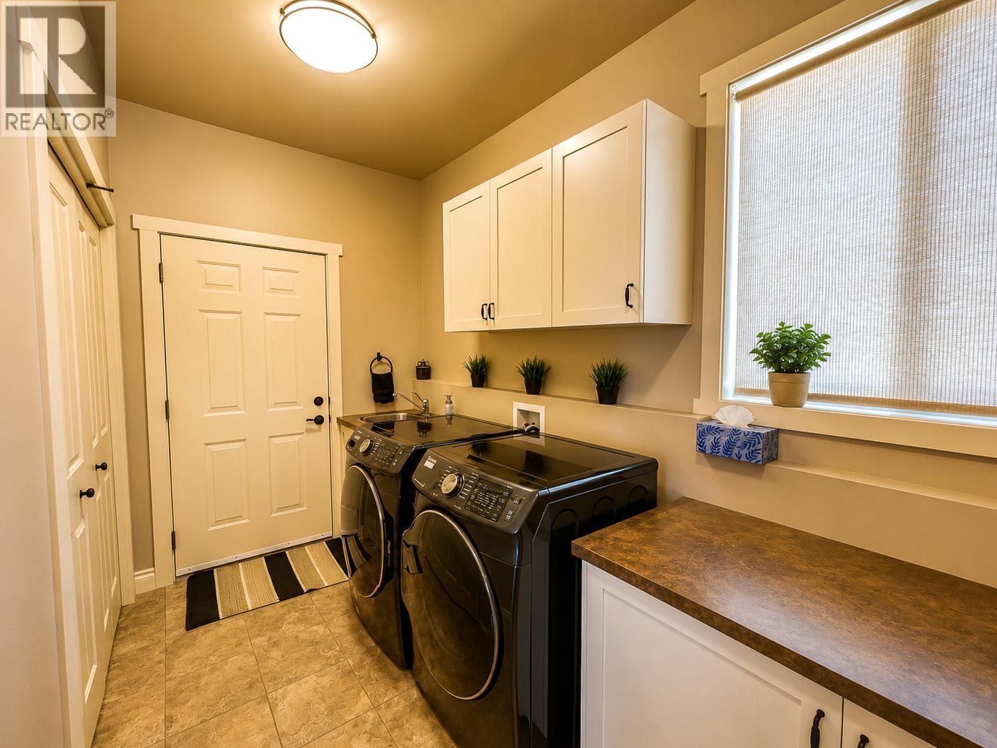 8128 Duby Road - 20