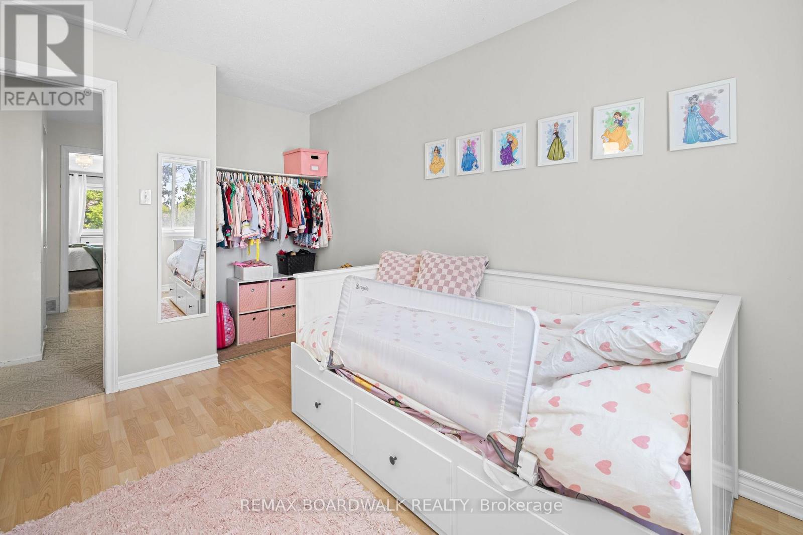 123 HALLEY STREET - 25