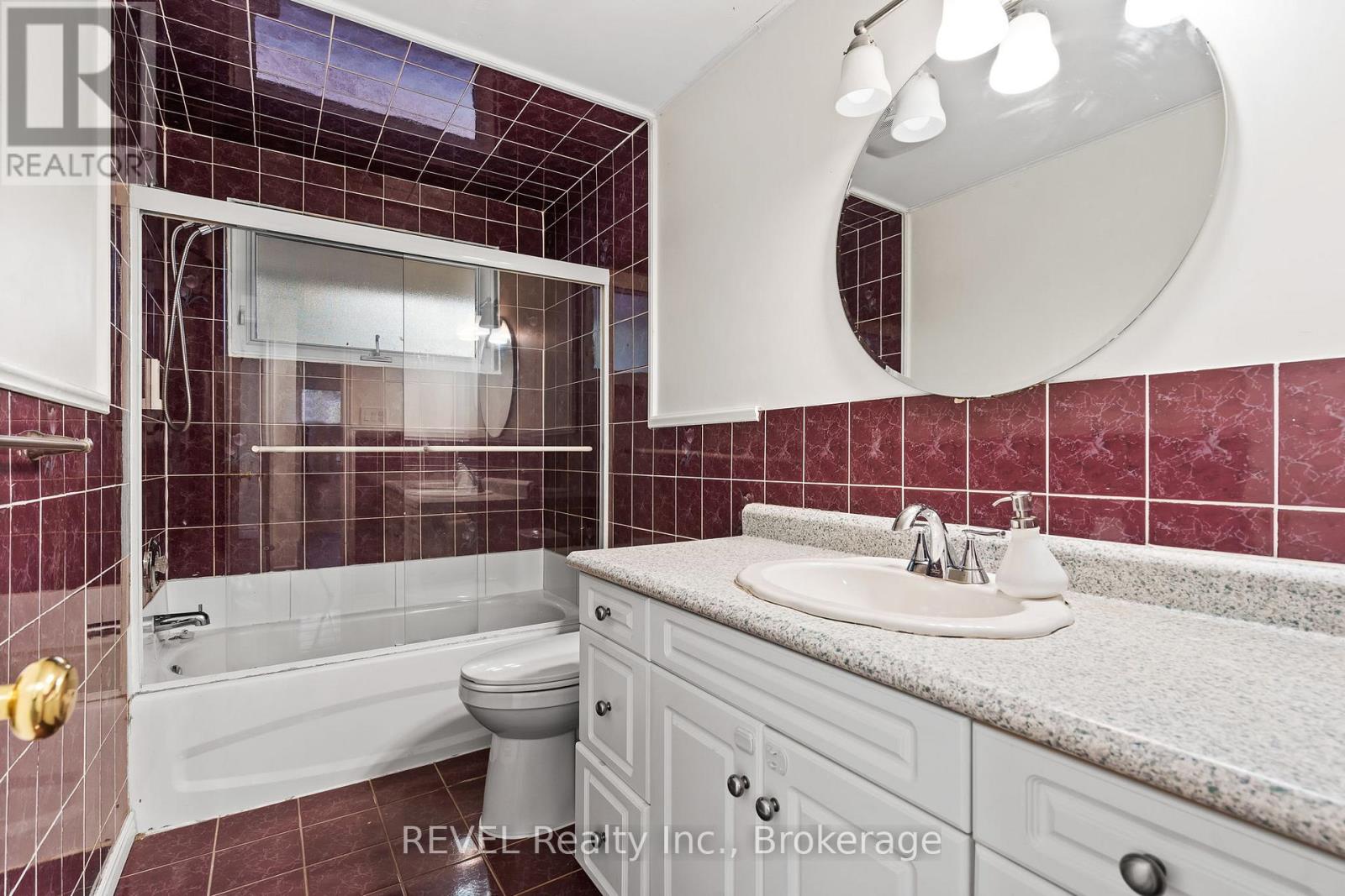 7 RENDALE AVENUE - 17