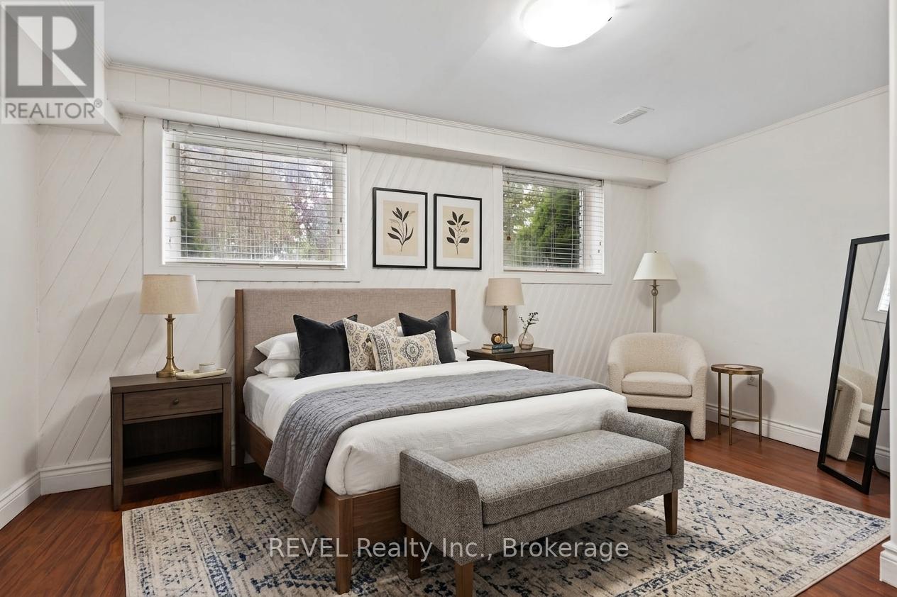 7 RENDALE AVENUE - 18