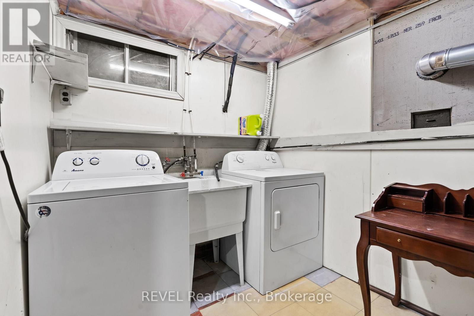 7 RENDALE AVENUE - 25