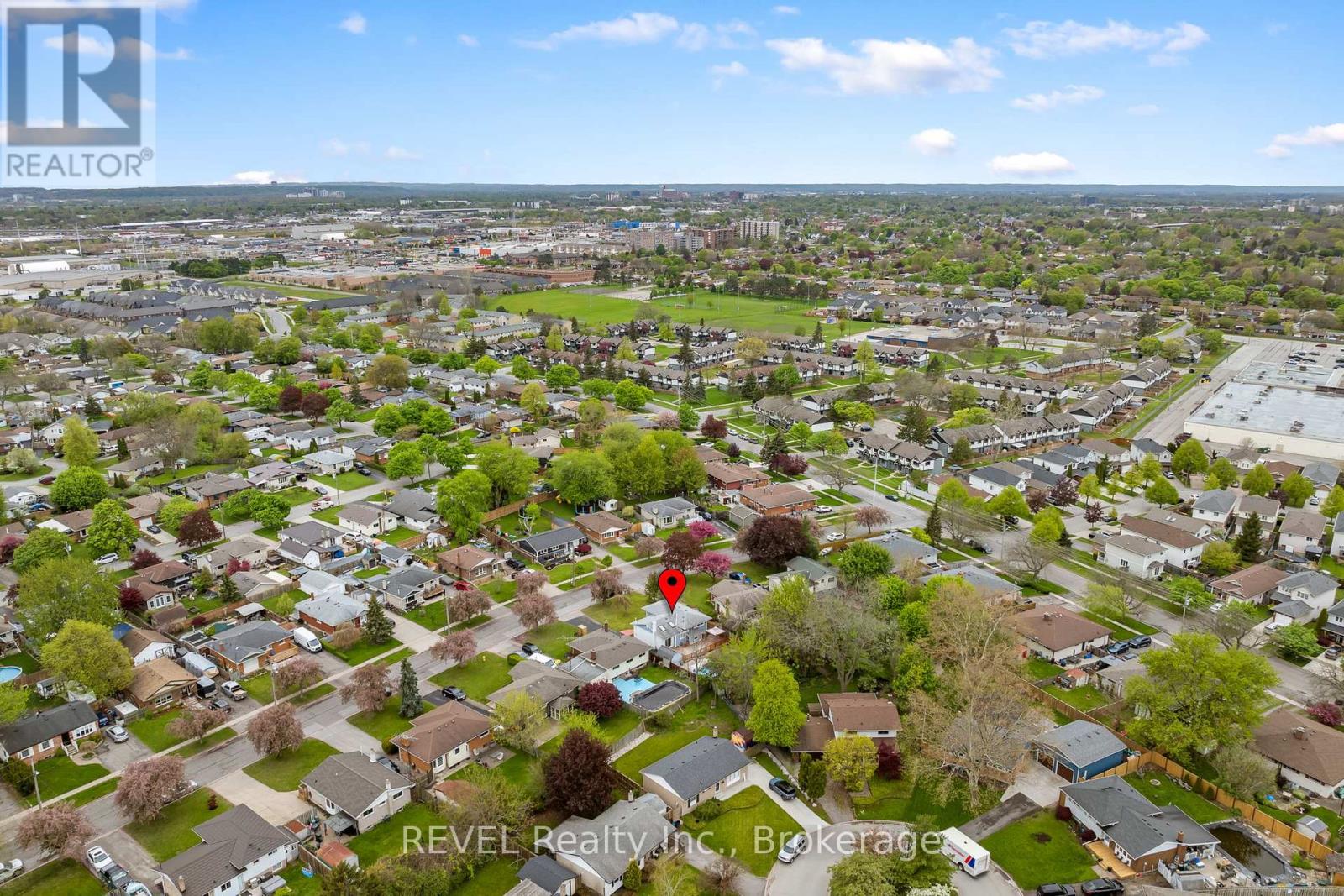 7 RENDALE AVENUE - 33