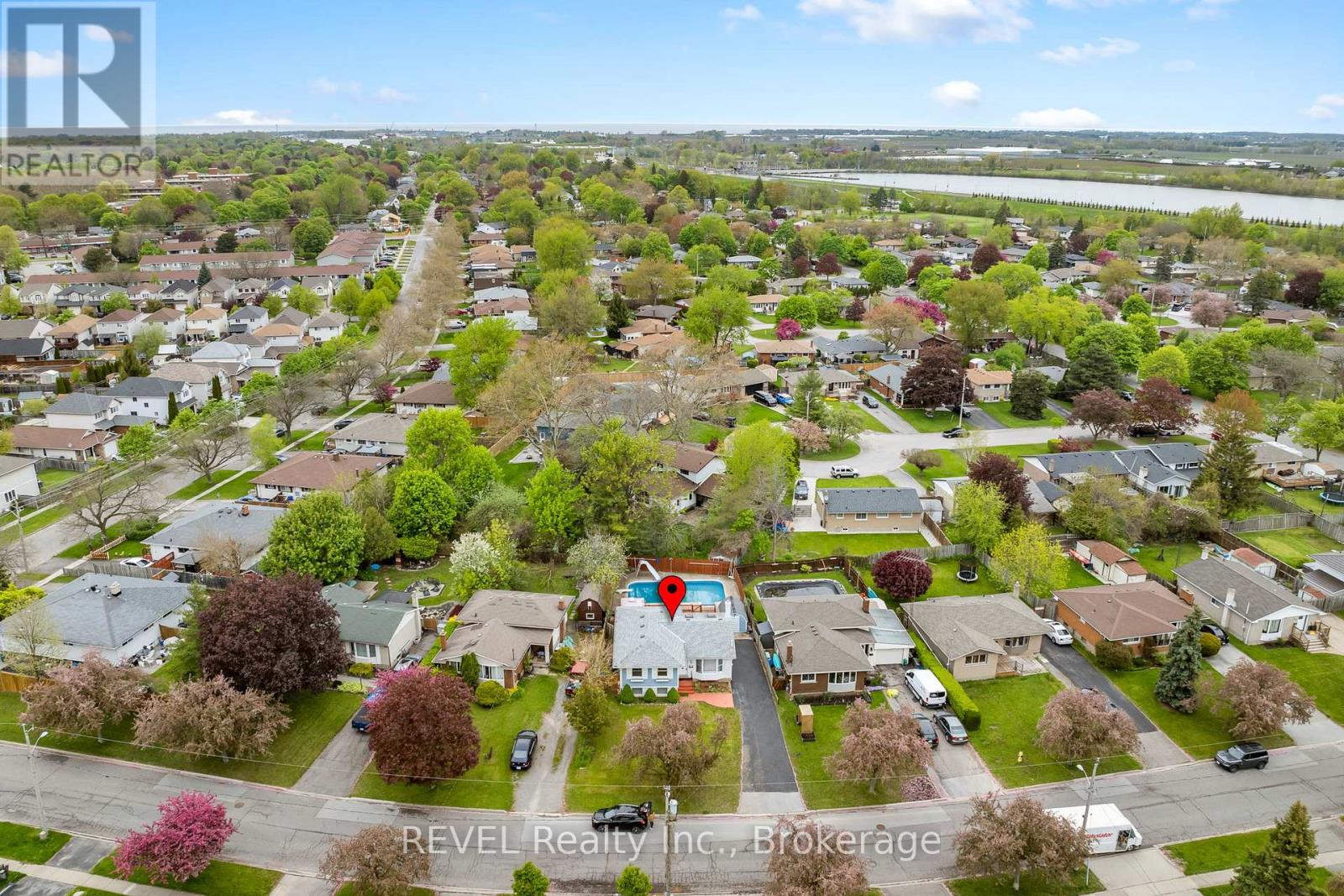 7 RENDALE AVENUE - 34