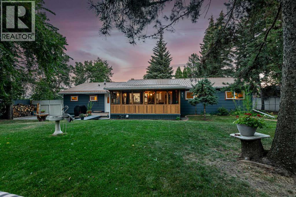4444 50 Street - photo 4