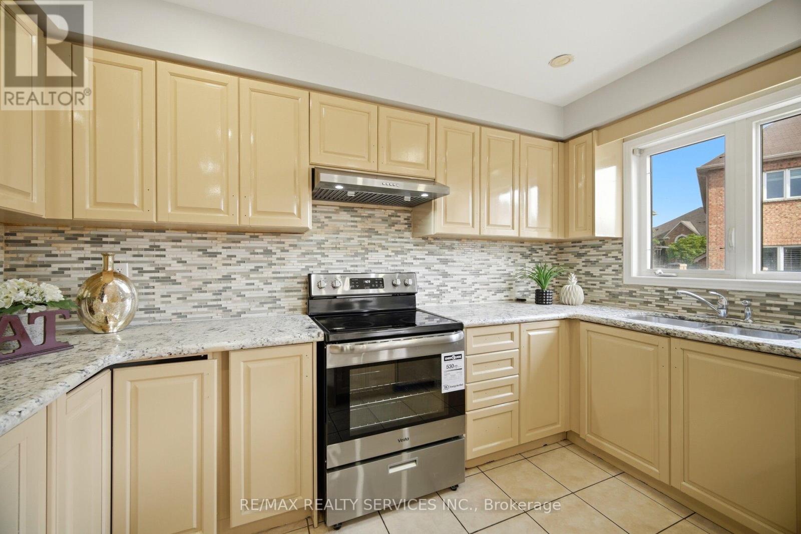 84 POMELL TRAIL - 17