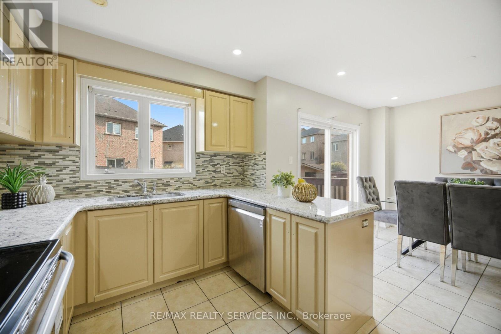 84 POMELL TRAIL - 18