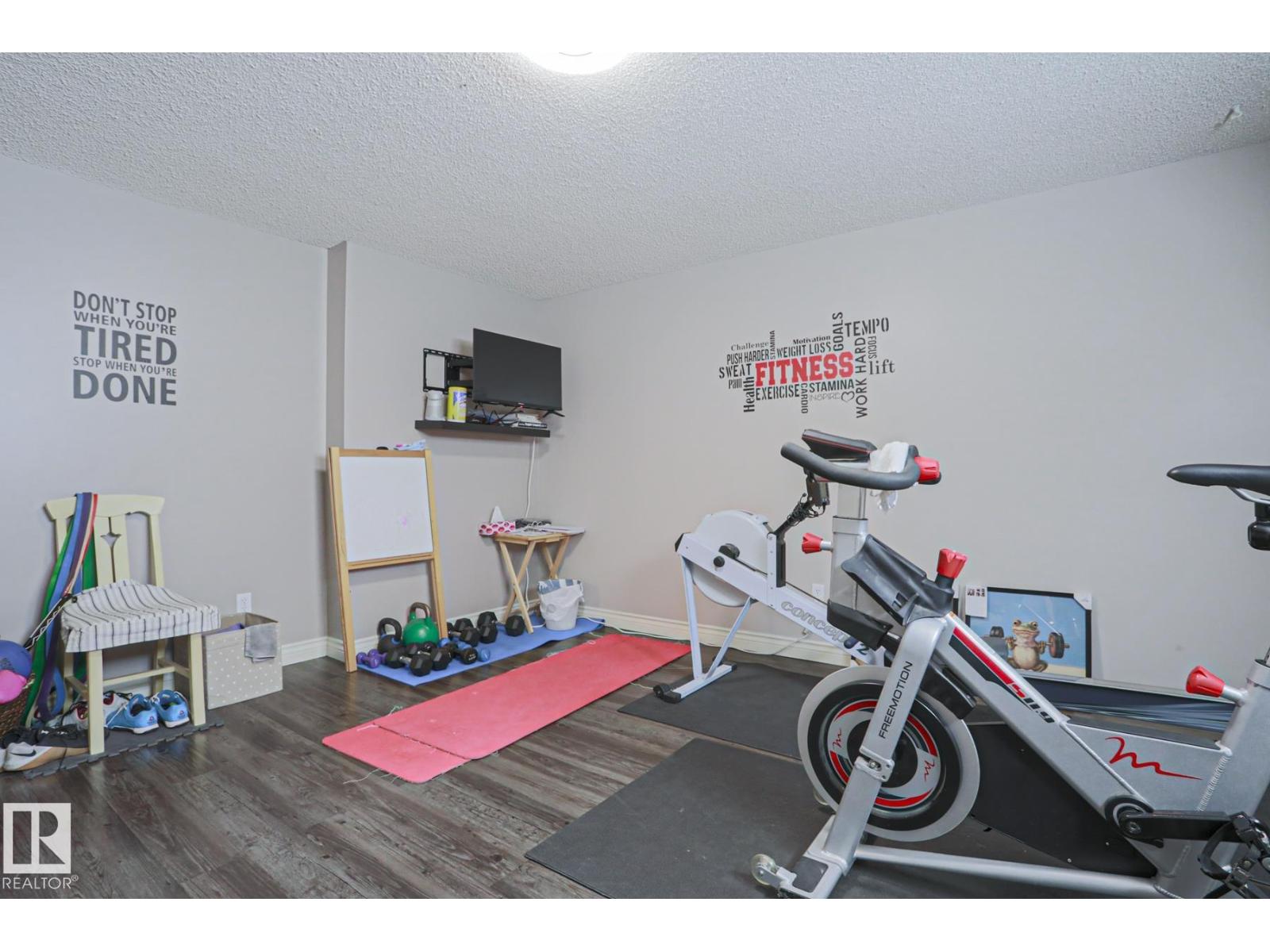 46 ASTER PT — photo 41