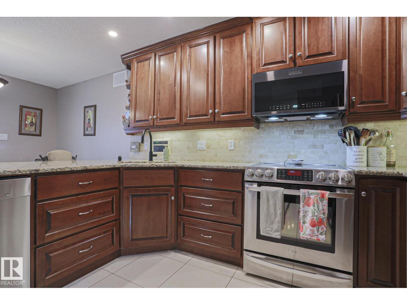 46 ASTER PT — photo 13
