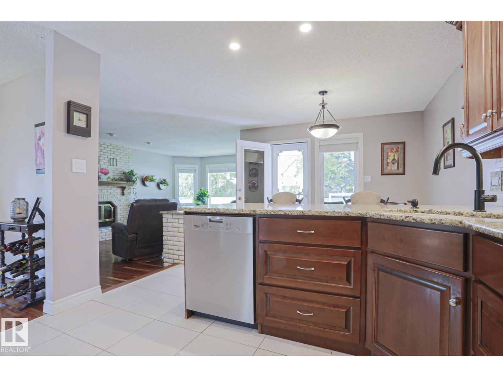 46 ASTER PT — photo 15