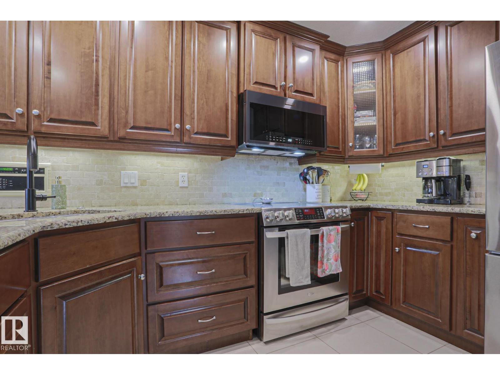 46 ASTER PT — photo 14