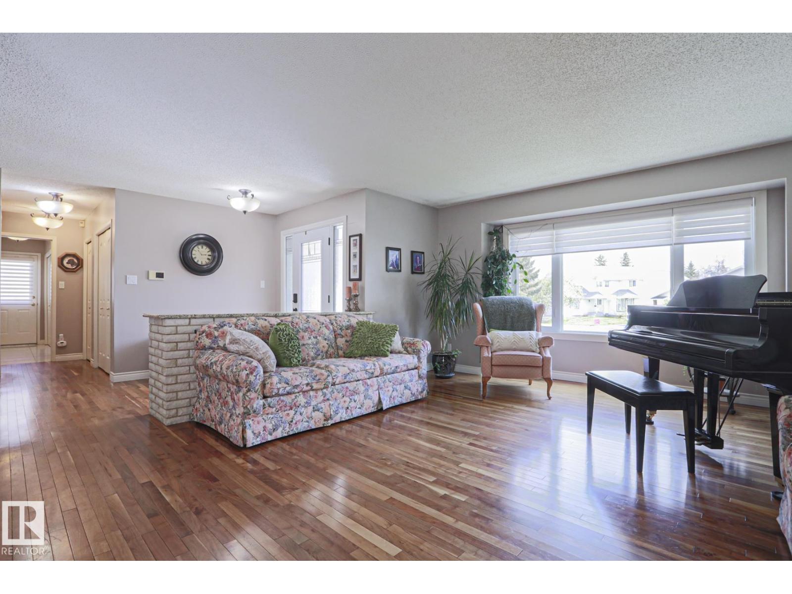 46 ASTER PT — photo 9