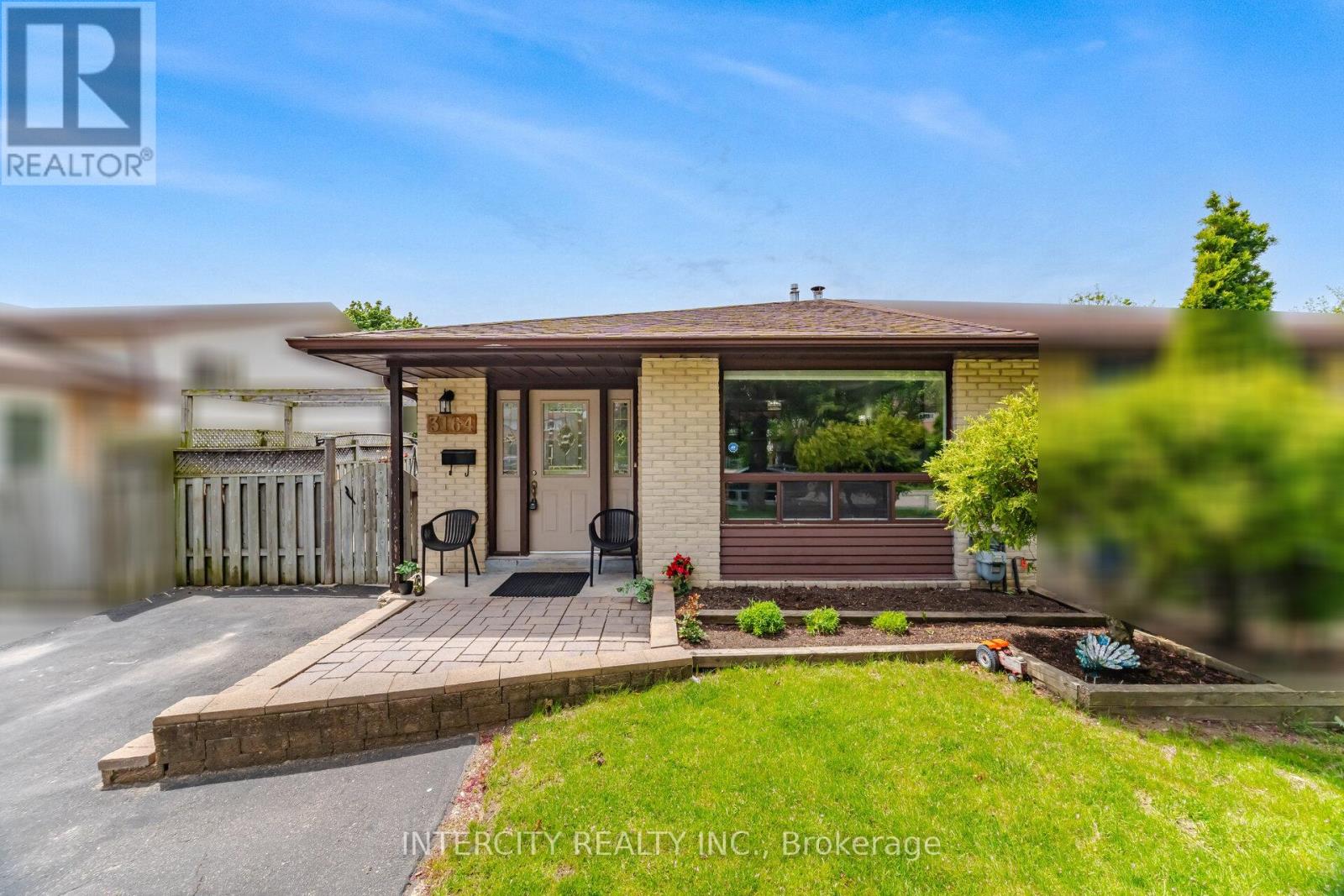 3164 GWENDALE CRESCENT - 6