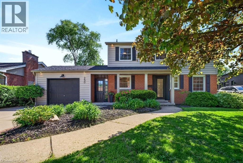 350 EAST SIDE Crescent - Image 3