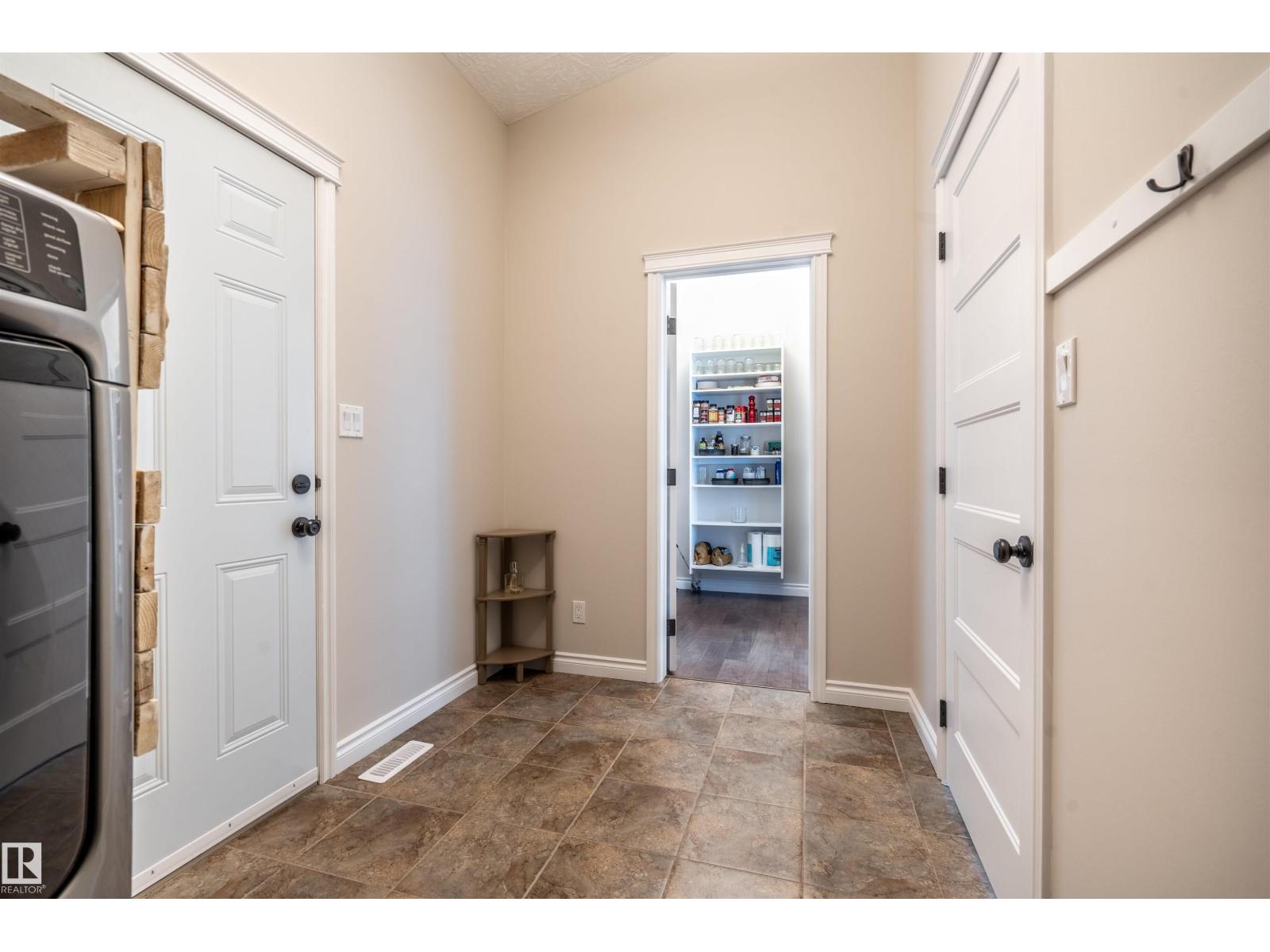63210 Rge Rd 423 - 11