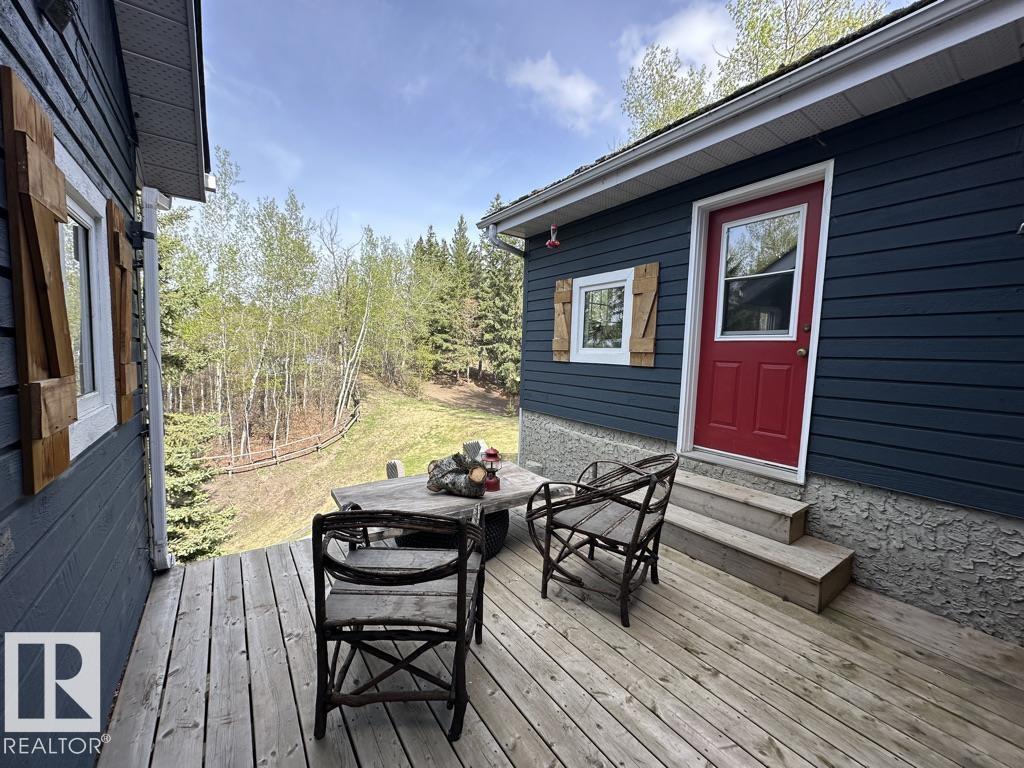 13 Grandview Crescent - 73