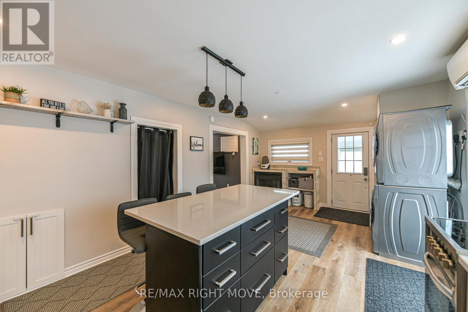 46 OSBORNE STREET - 28