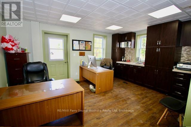 Main Level Office