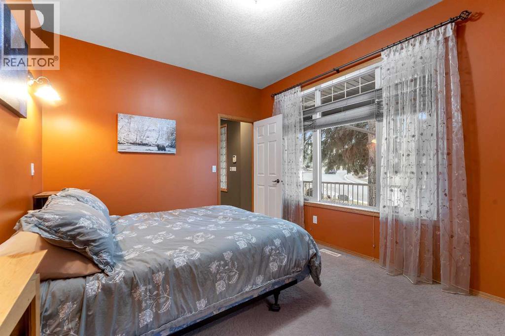 15 Rosery Drive NW - 26