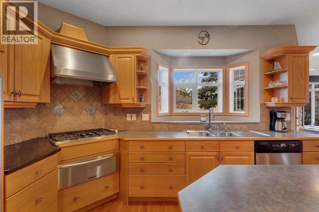 15 Rosery Drive NW - 21