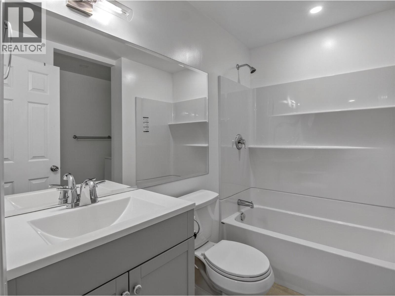 969 Westminster Avenue E, Penticton