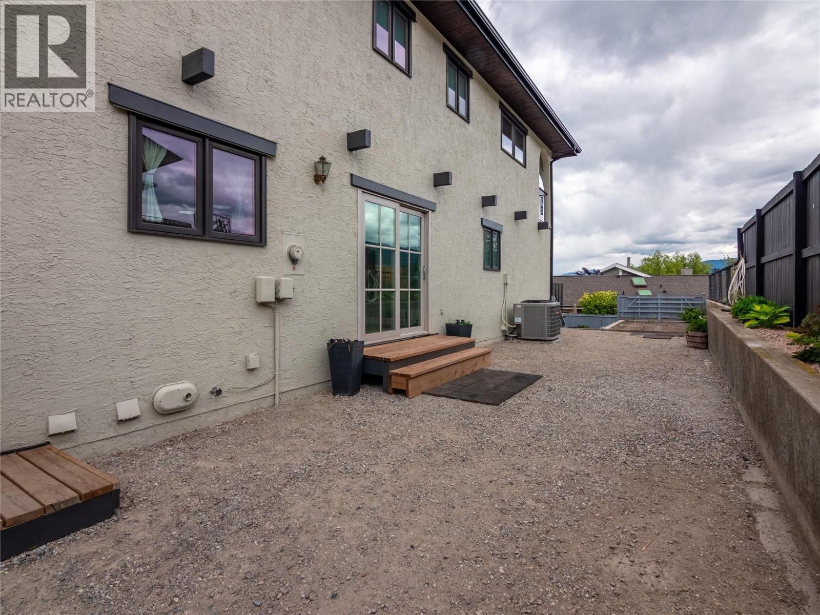 969 Westminster Avenue E, Penticton