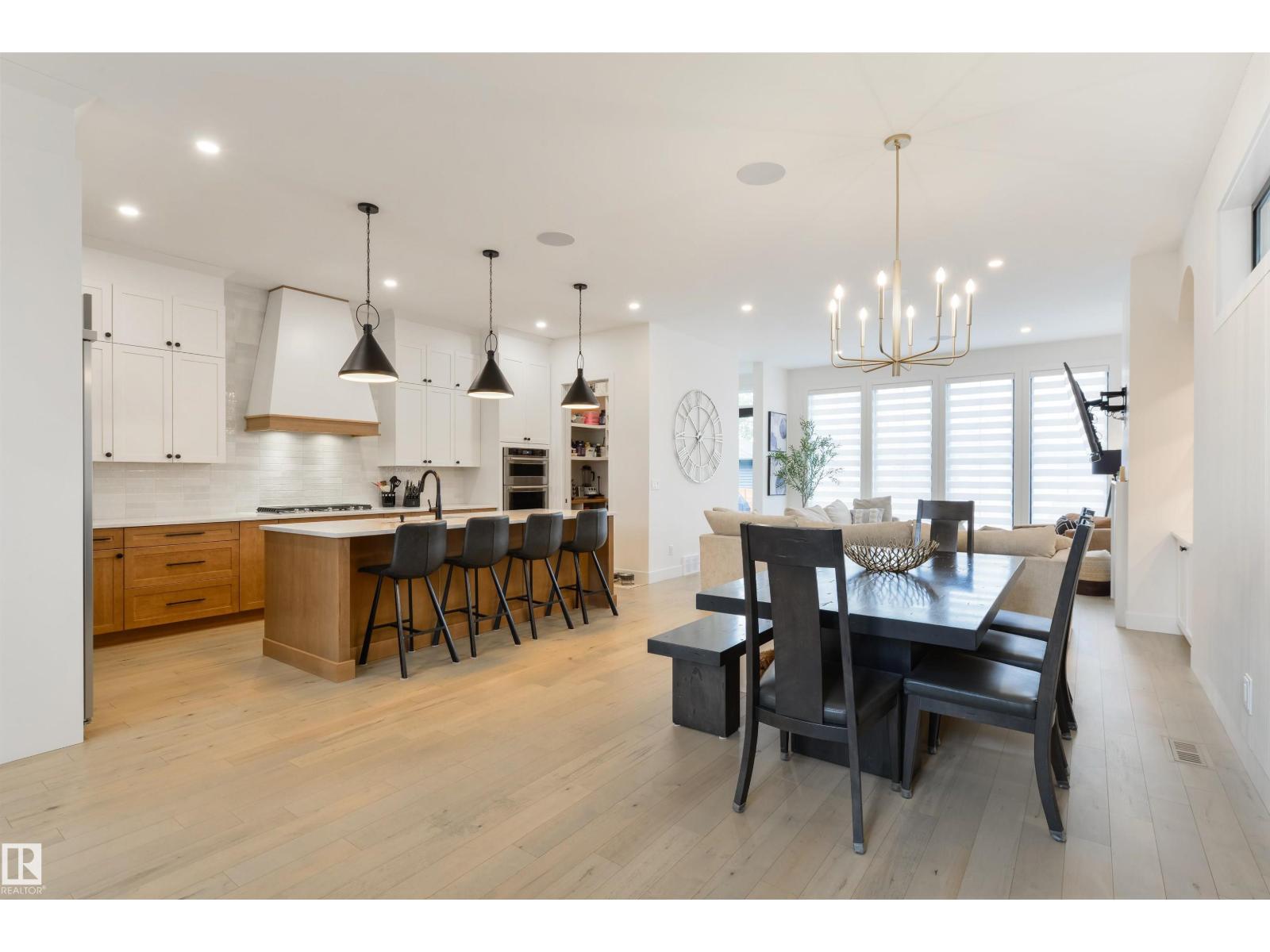 8107 144 ST NW - 11