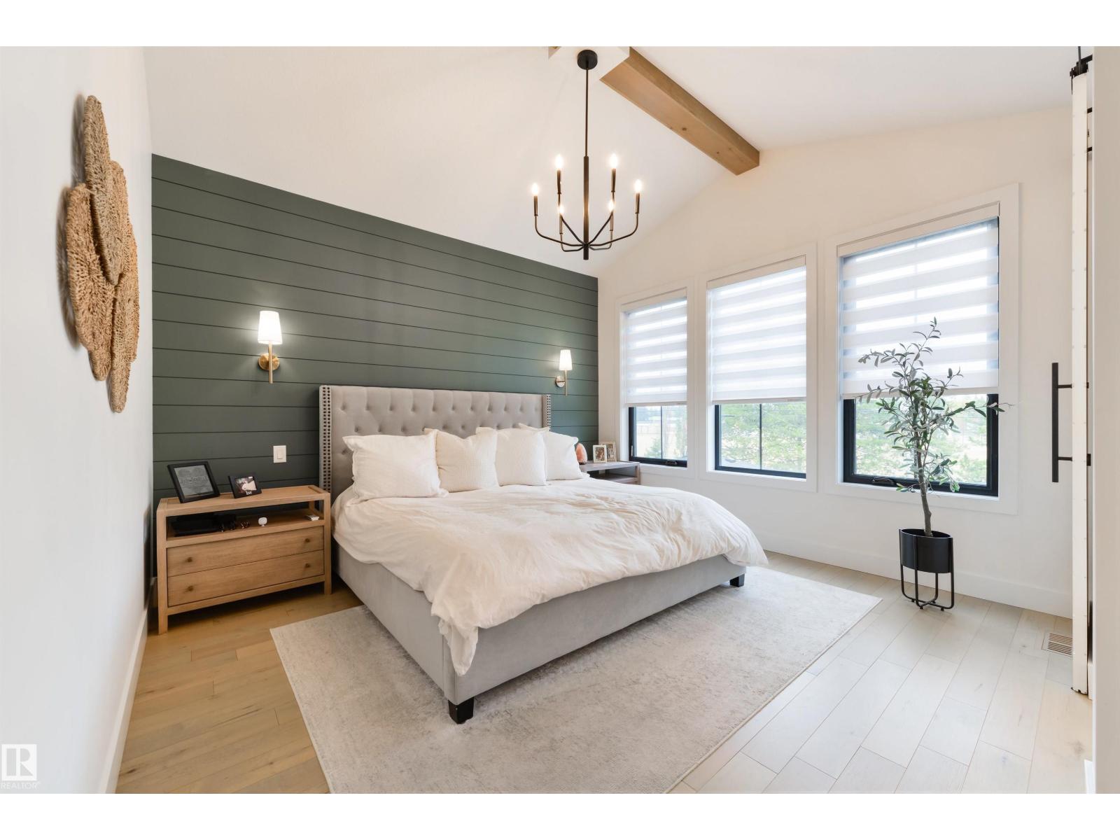 8107 144 ST NW - 39