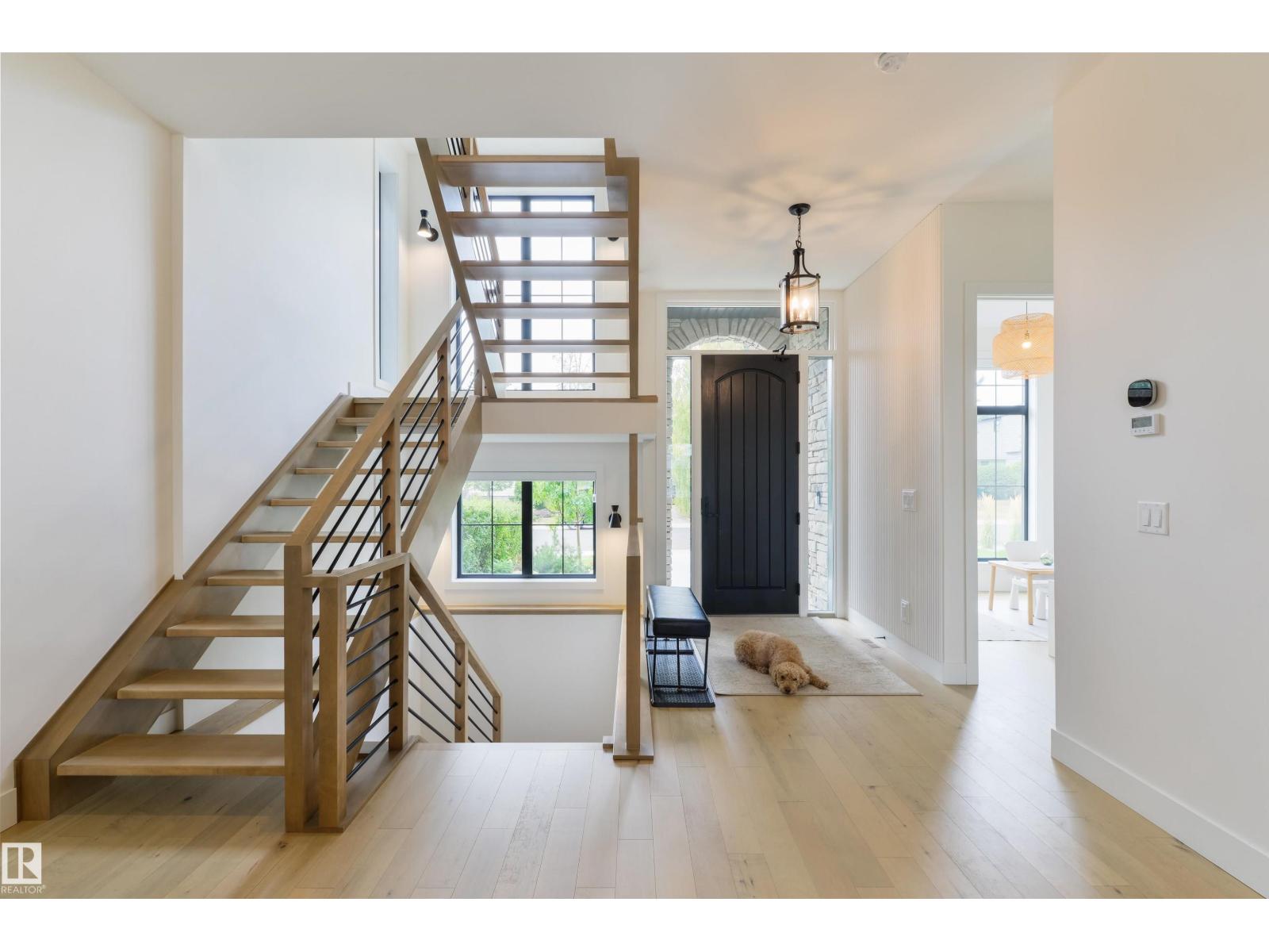 8107 144 ST NW - 4