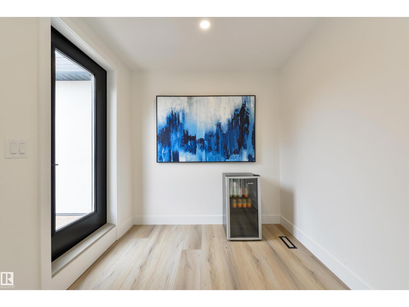 8107 144 ST NW - 47