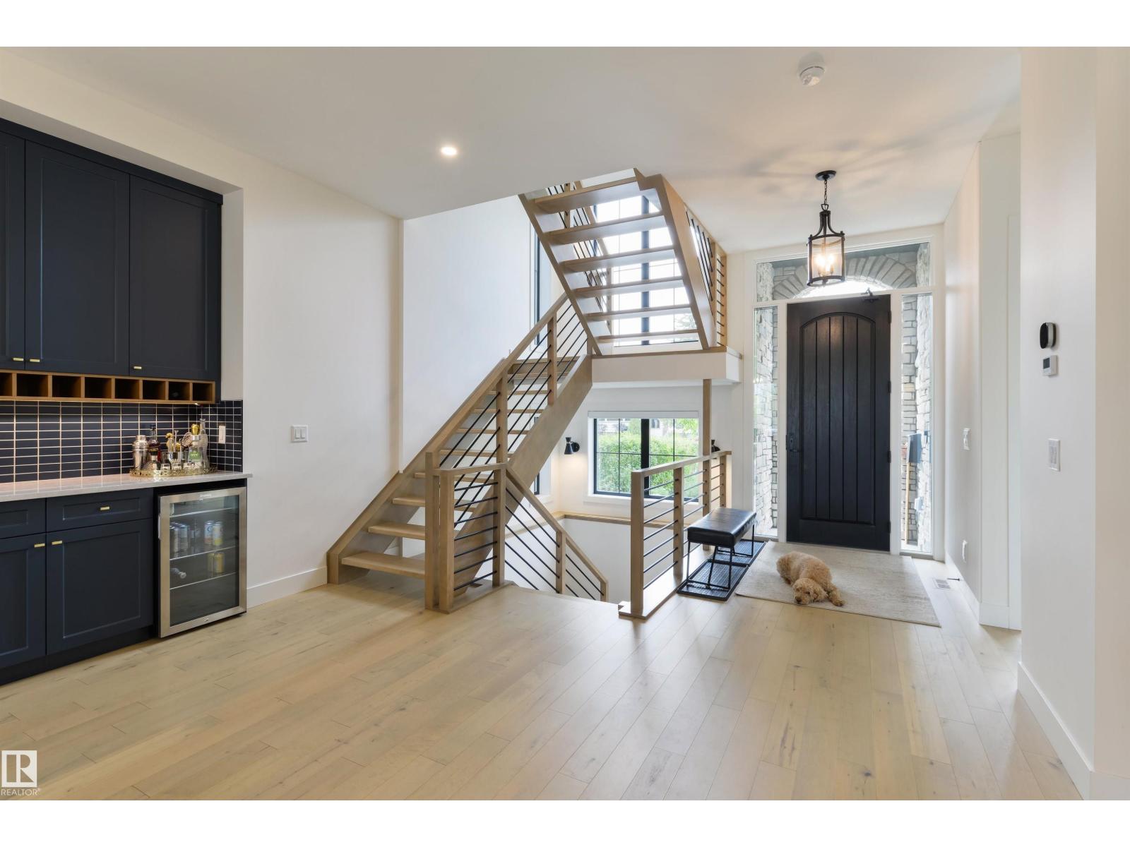 8107 144 ST NW - 5