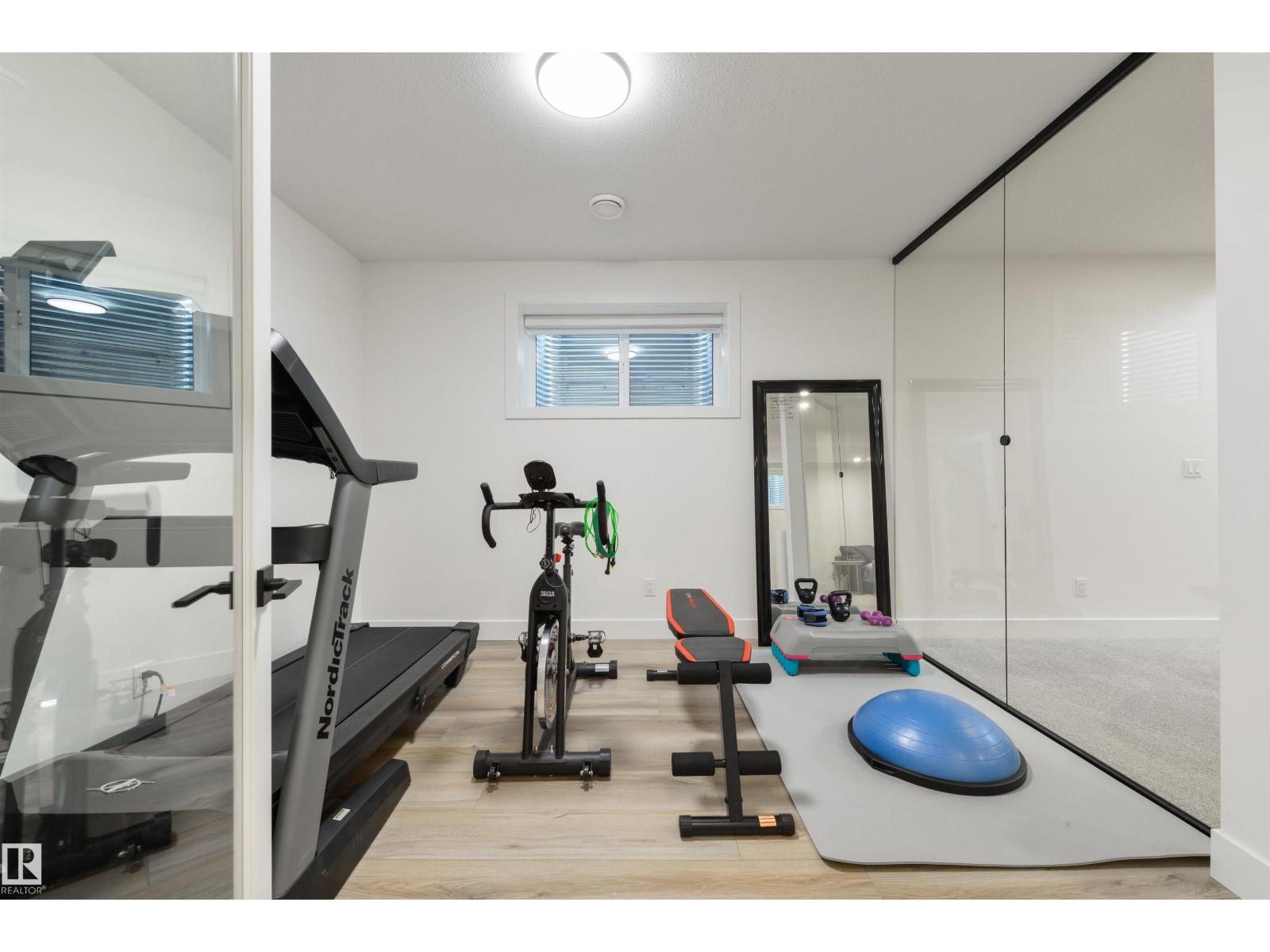 8107 144 ST NW - 55