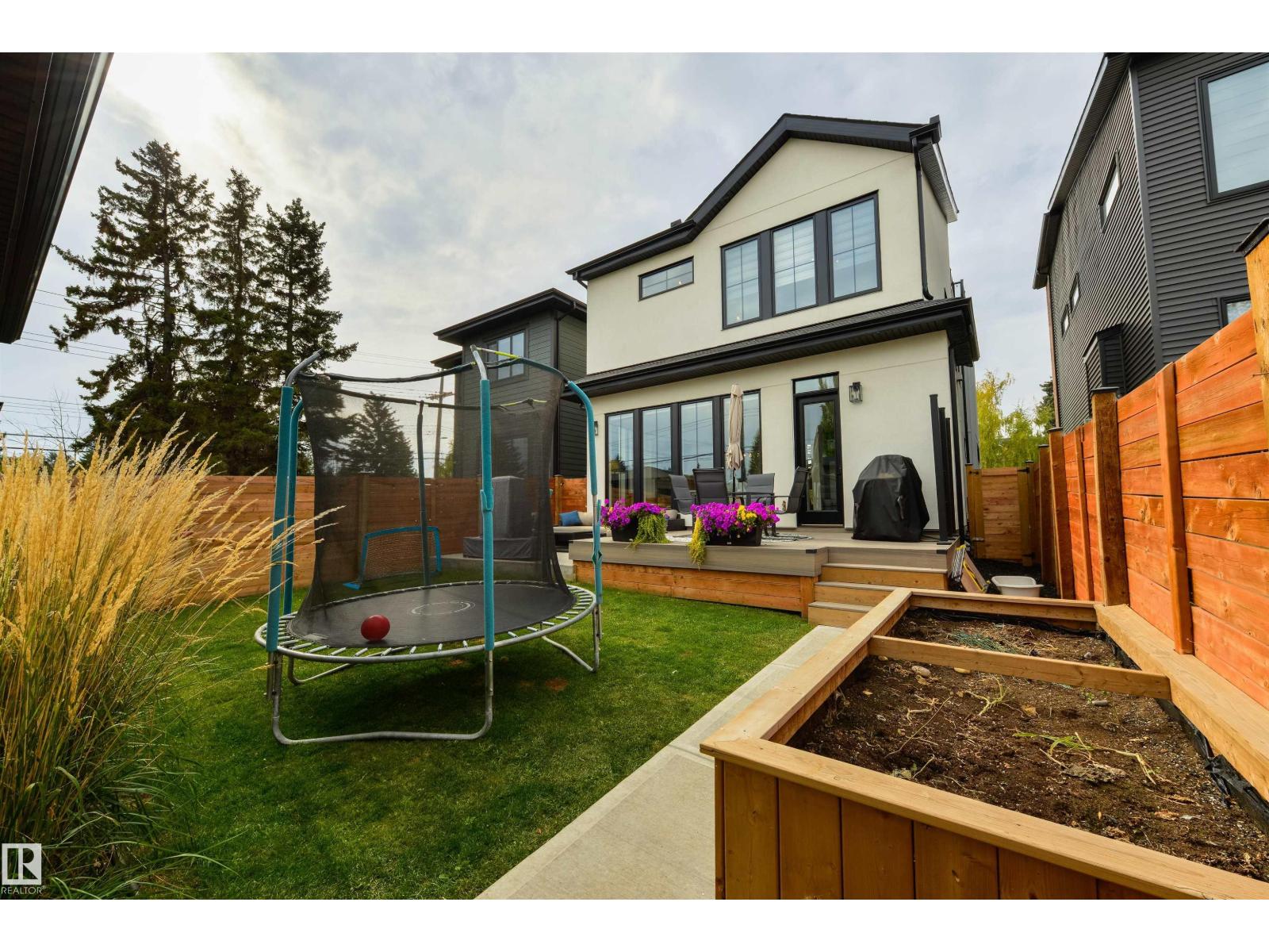 8107 144 ST NW - 61