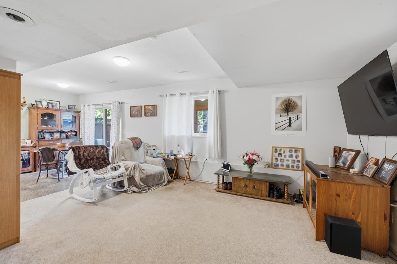 15318 87A AVENUE, Surrey