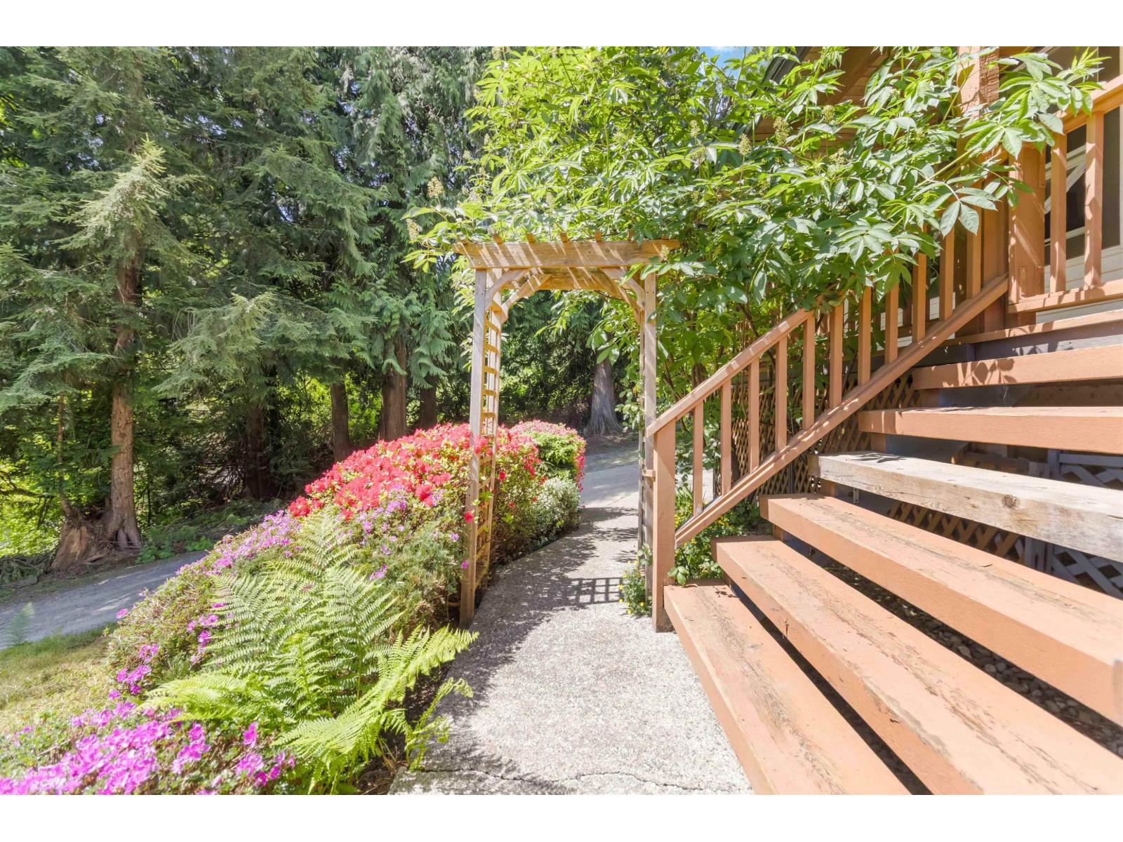 31747 VIEWCREST AVENUE, Mission