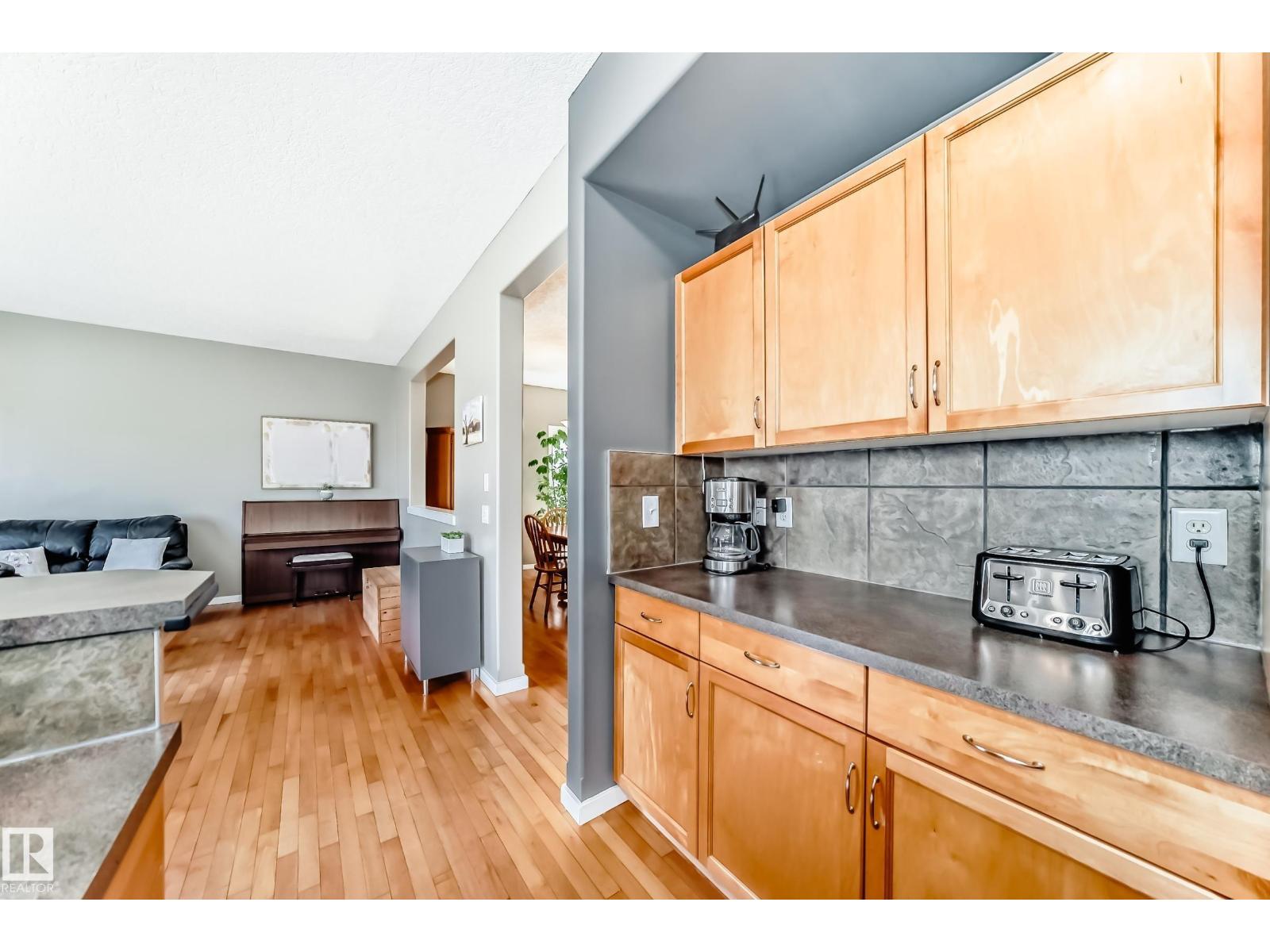 14647 137 ST NW - 14