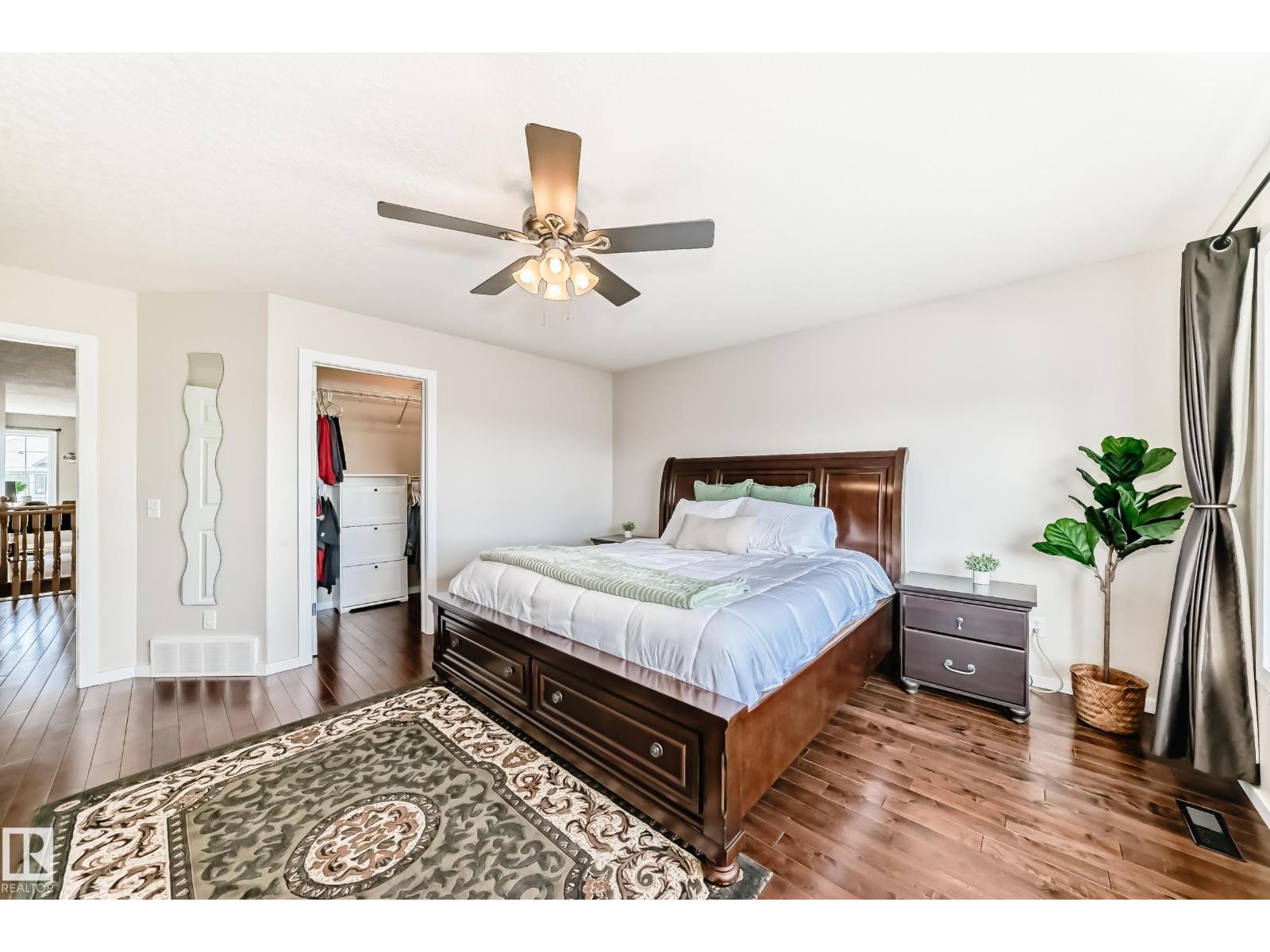 14647 137 ST NW - 29