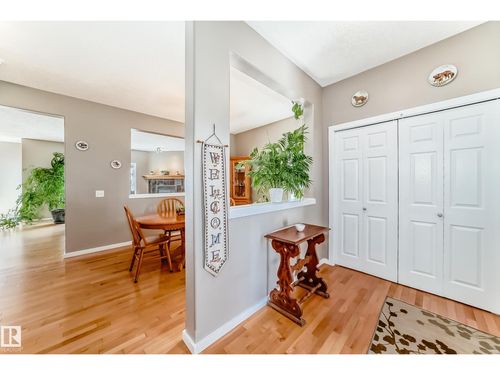 14647 137 ST NW - 4