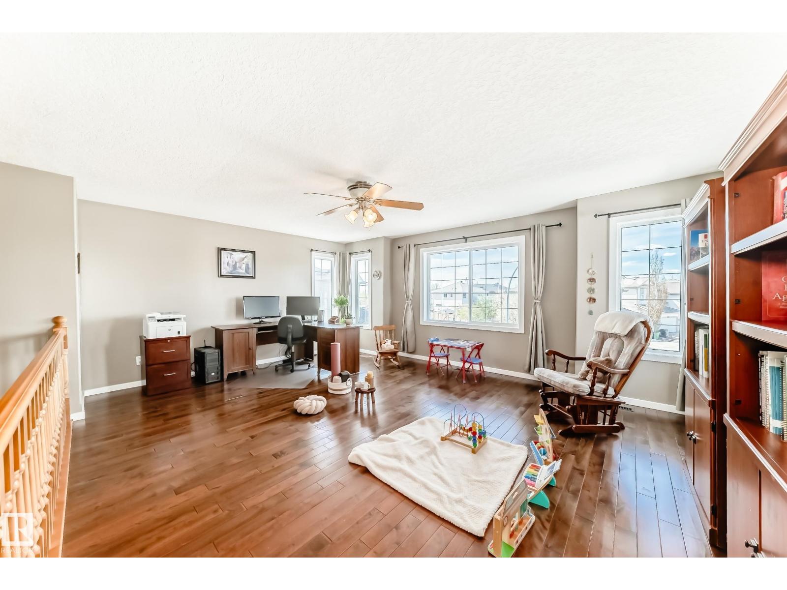 14647 137 ST NW - 41